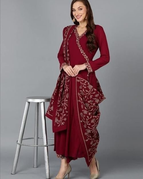 Vaamsi Women’s Georgette Embroidered Flared Angrakha Pant With Dupatta With Inner
