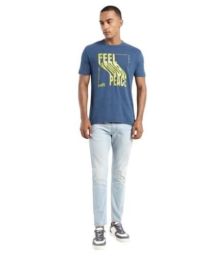 Levi’s Men’s Cotton Regular Fit Graphic T-Shirt