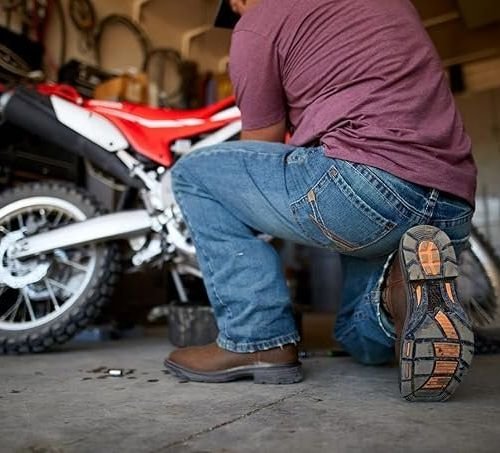 Men’s M4 Low-Rise Bootcut Jean