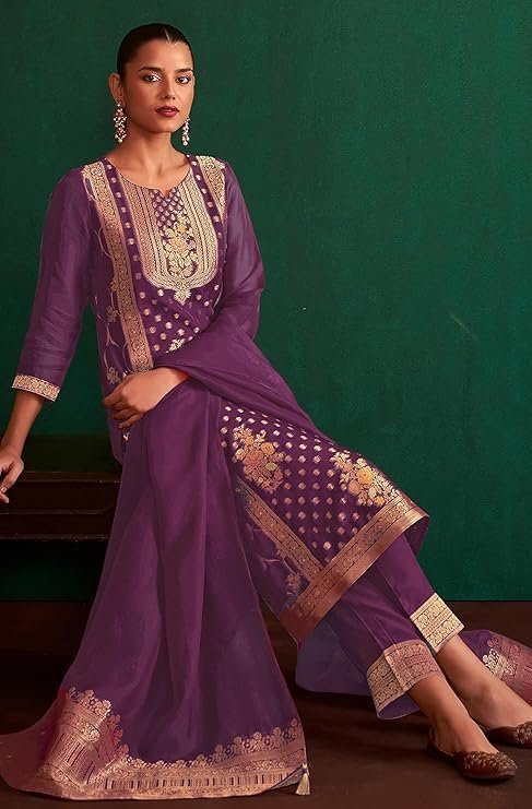 Janasya Women’s Organza Jacquard Straight Kurta Set