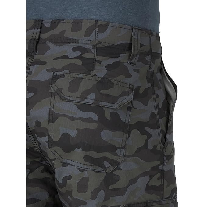 Lee Men’s Extreme Motion Crossroad Cargo Short